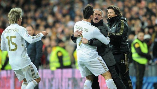 莫雷诺：第一天到米兰我还穿着卡通内裤，结果队友们都穿名牌（莫雷诺谈初到米兰：我穿卡通内裤，队友全是名牌）