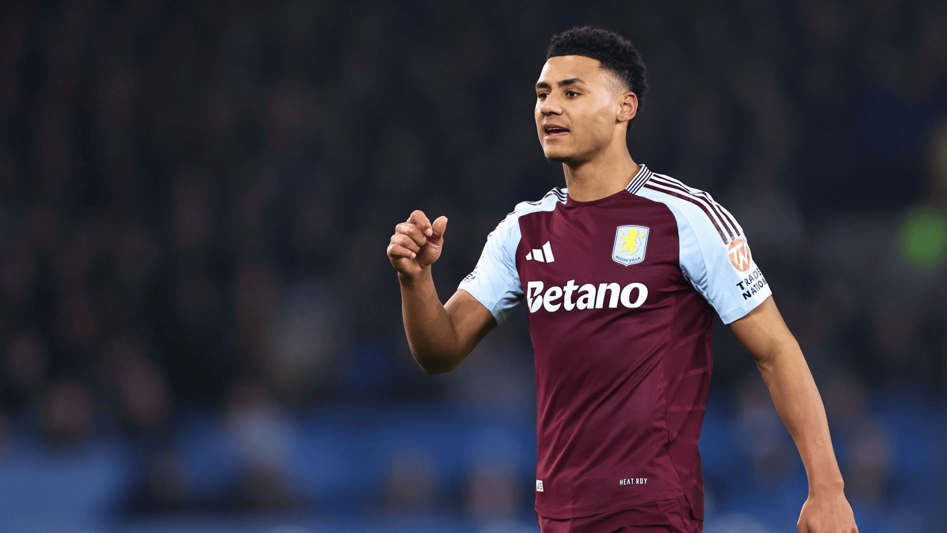 美记：太阳对交易理查德持开放态度，他能换来多个次轮签（美媒：太阳对理查德交易持开放态度，预计可换回多枚次轮签）