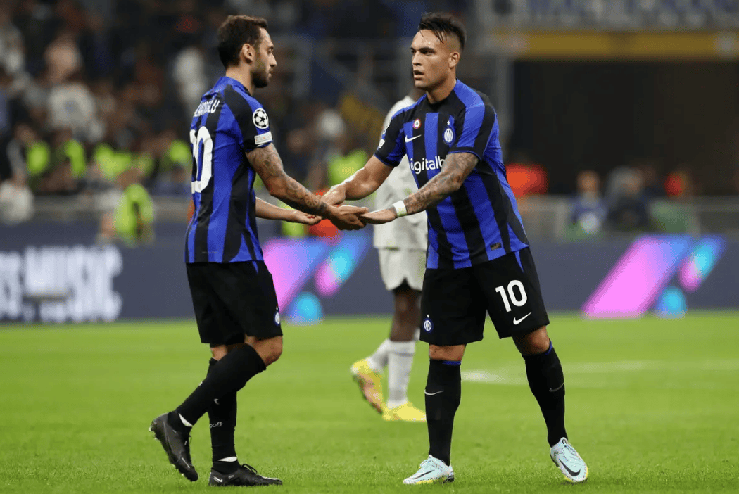 孔蒂：因为伤病我们的中场已经空了，希望坏运气能离我们远去（孔蒂：伤病致中场告急，盼霉运早日远离我们）