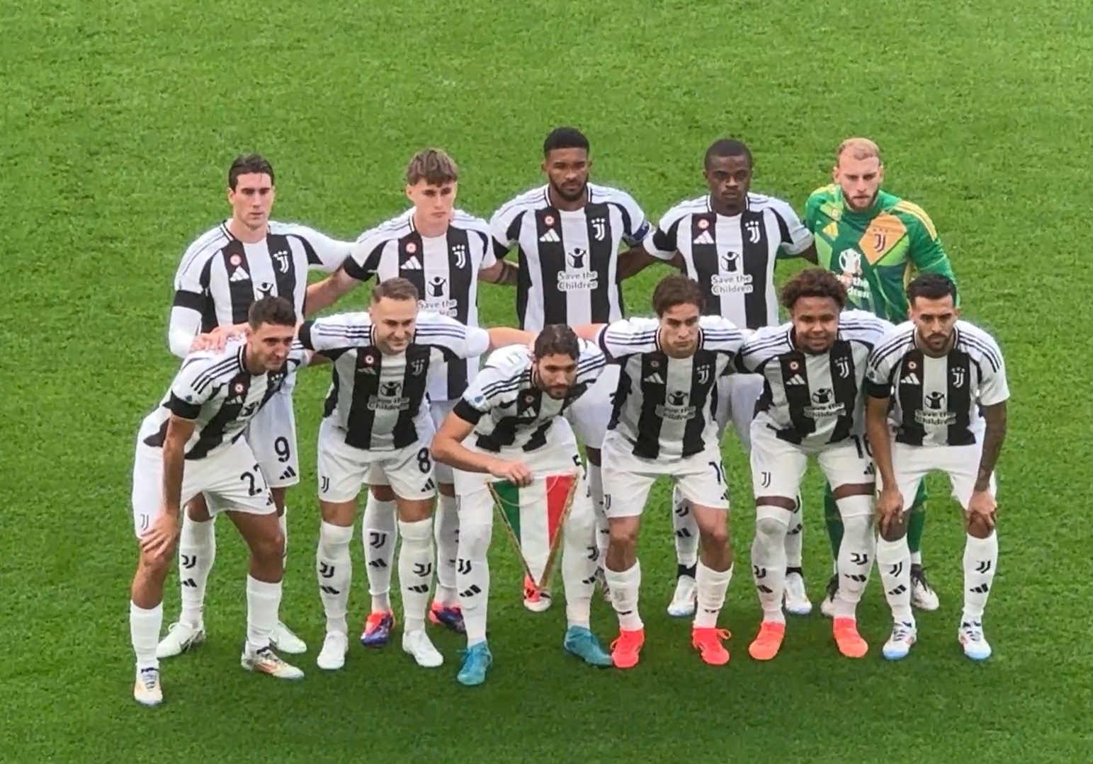 小基恩：依然对佛罗伦萨充满信心；哲科是领袖也是学习的榜样（小基恩：对佛罗伦萨信心不减；哲科既是领袖亦是榜样）